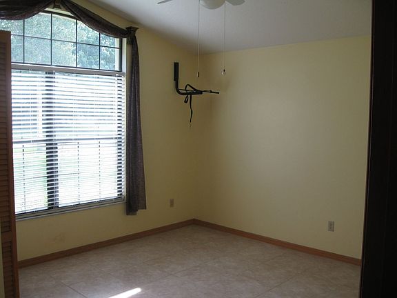 1st bedroom