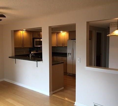 2nd image of 5384 Village Station Cir