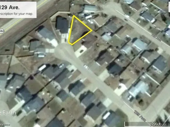 9110 129th Ave, Peace River, AB T8S 1W9