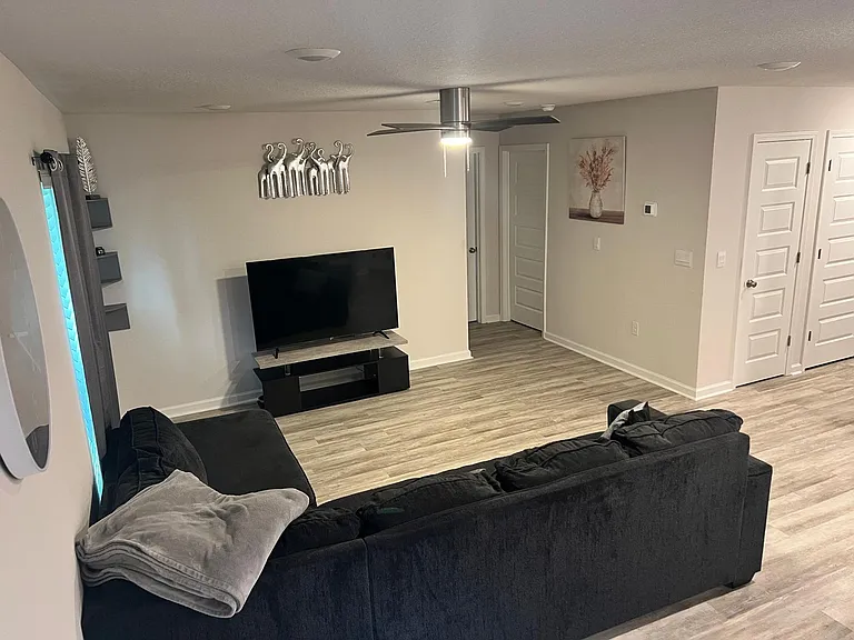 3134 Van Day Way — Photo 14