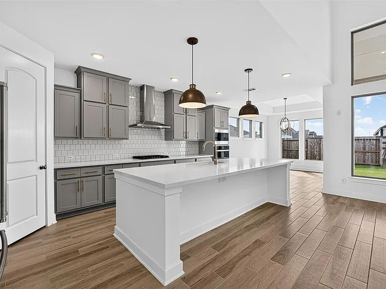 2803 Sweet Honey Ln — Photo 13