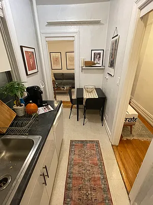 Rented by B Gans Management | media 12