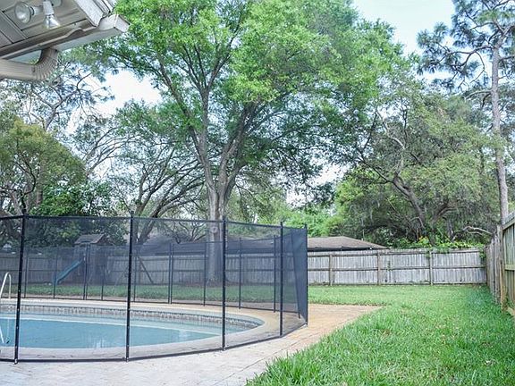 4th image of 2549 Frisco Dr