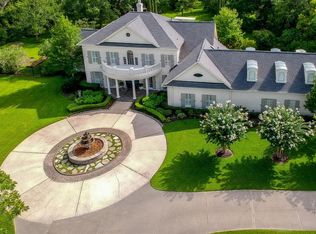 106 Melody Ln, Friendswood, TX 77546