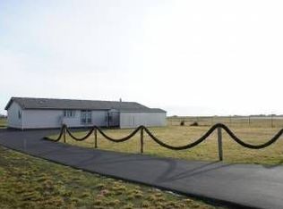 540 Duck Lake Dr NE, Ocean Shores, WA 98569