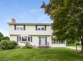 32 Garden Dr, Berlin, CT 06037