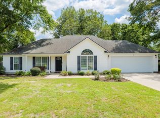 4485 Quarterman Estates Dr, Valdosta, GA 31601