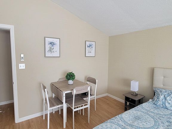 2nd image of 1322 E Memorial Blvd #3