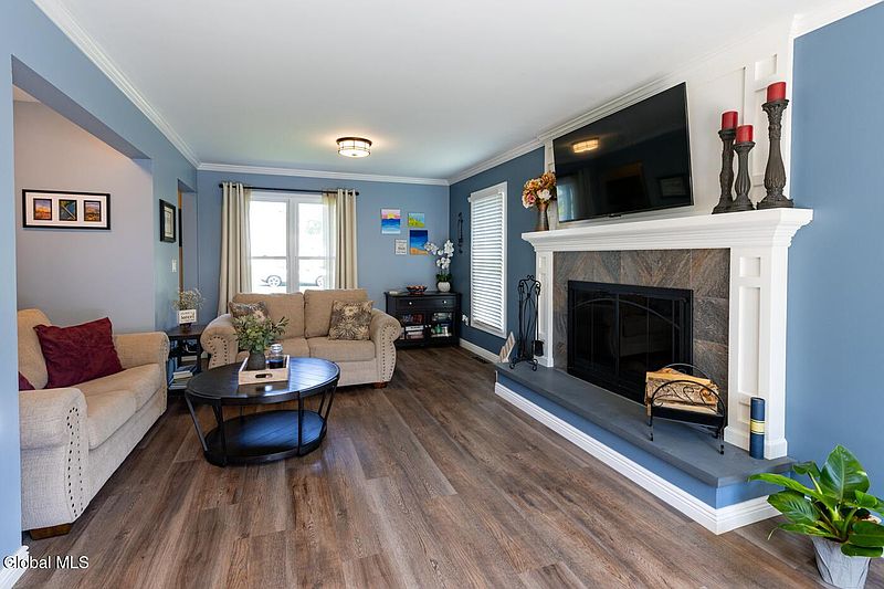 5th image of 37 Timber Drive