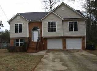 1153 Kyle Cir, Sugar Hill, GA 30518