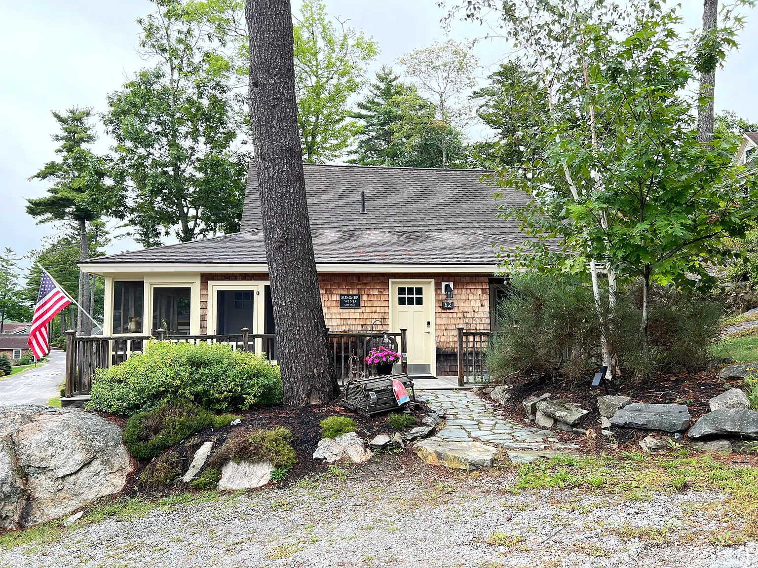 62 Village Way — Photo 2