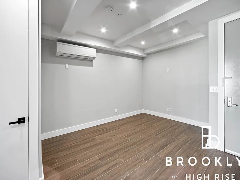 3508 Farragut Rd #3B — Photo 6