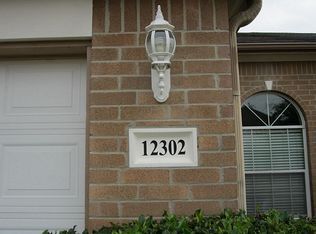 12302 Heritage Grove Dr, Houston, TX 77066