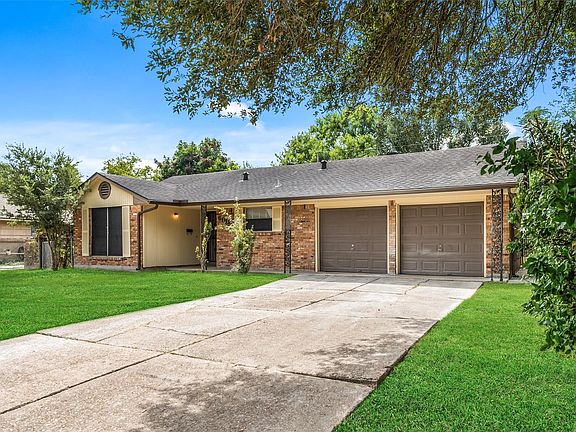 3rd image of 6003 Heatherbrook Dr