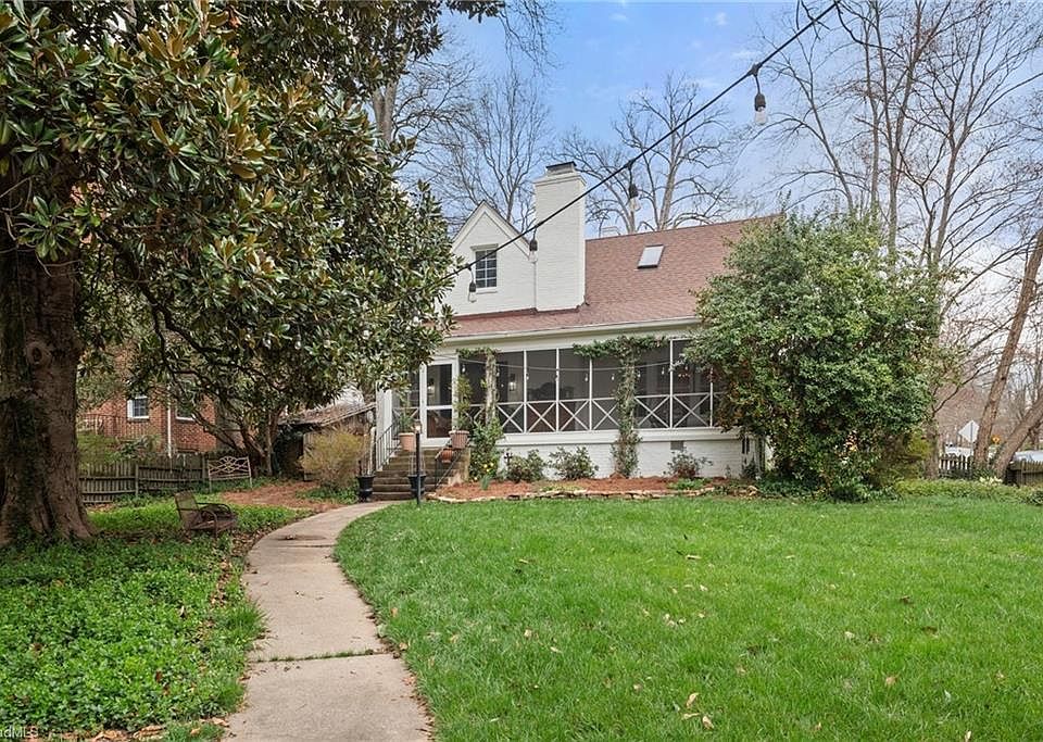 1st image of 500 E Lake Dr