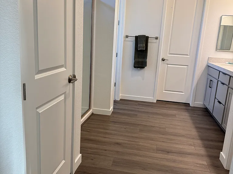 862 Camargo St — Photo 23