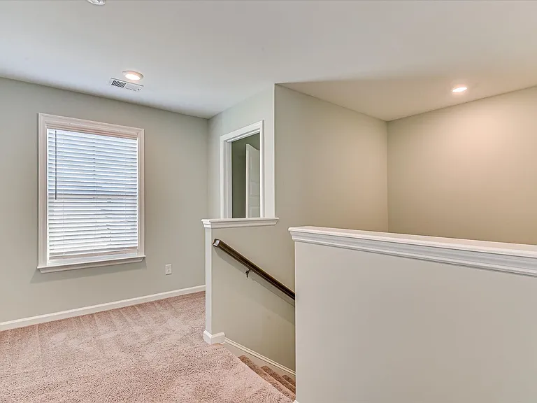 705 Navan Ln — Photo 29