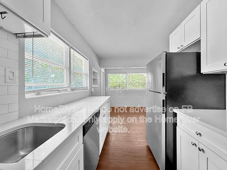 1480 Stimson St — Photo 11