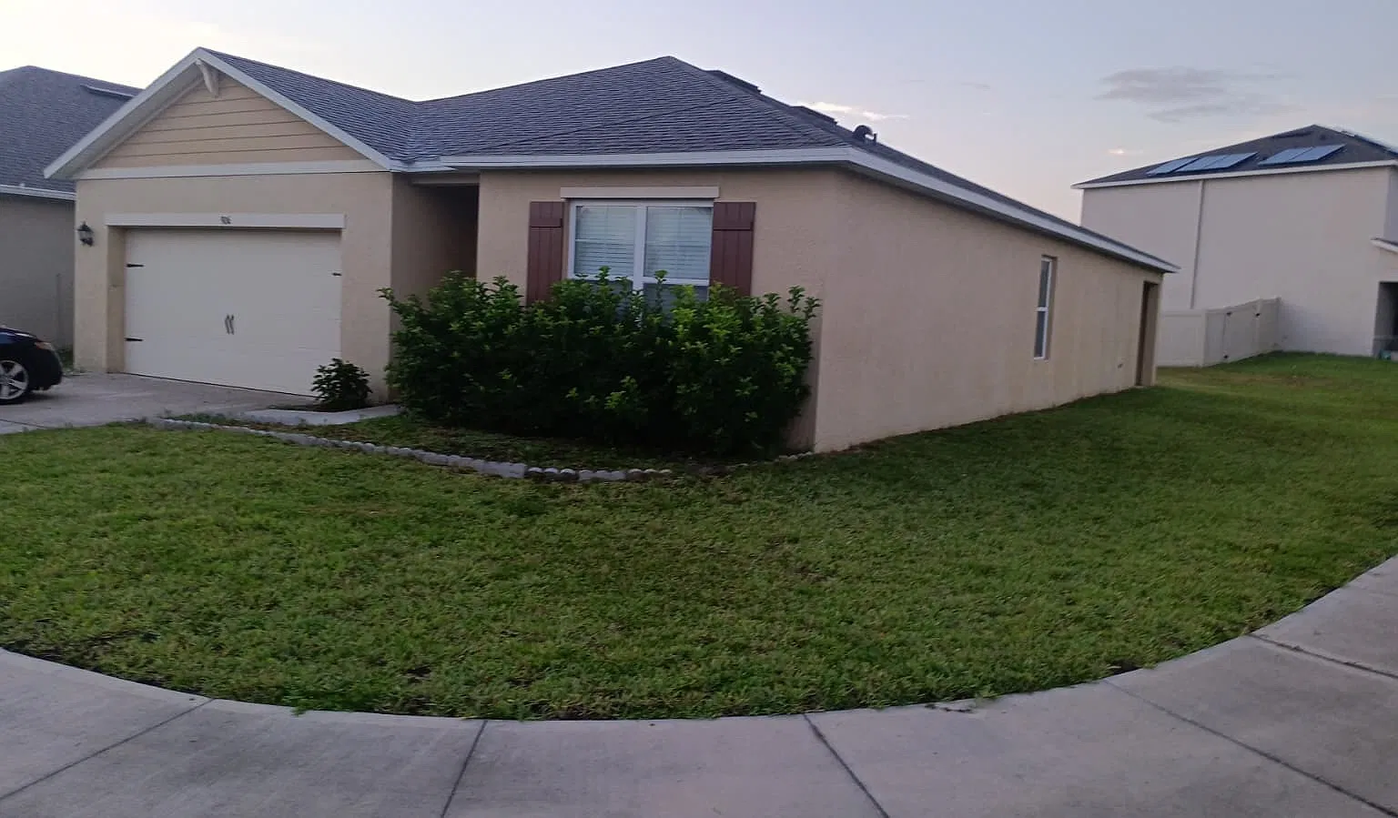 4 bed, 1836 sqft, $2,399 — Photo 1