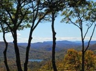 130 Cloud Land Dr, Banner Elk, NC 28604