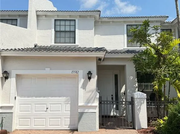 15582 NE Summit Place Cir #405, Naples, FL 34119