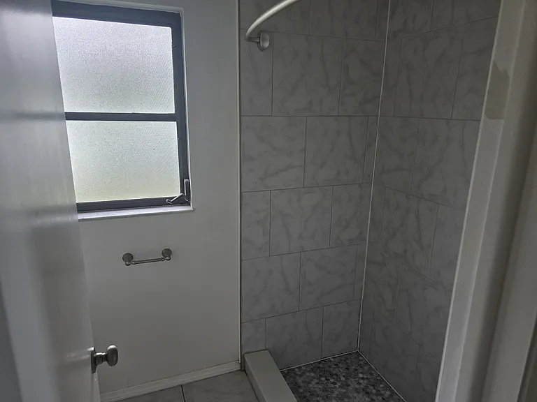 21498 Manatee Ave — Photo 7