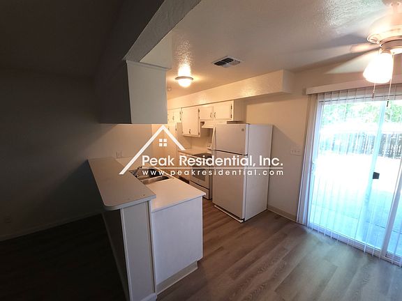 5th image of 7852 Glen Field Ct