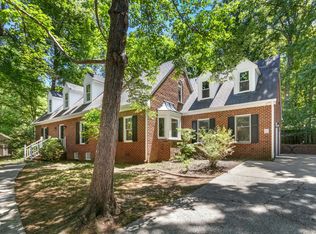 209 Butternut Dr, Chapel Hill, NC 27514