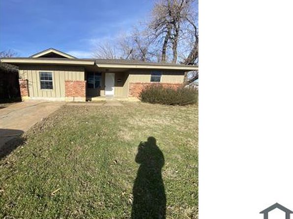 301 NW 83rd St