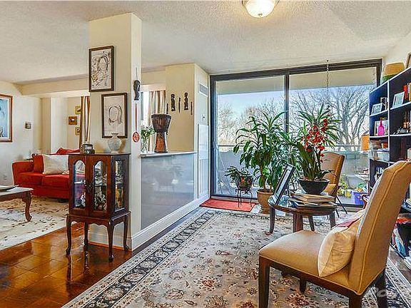 920-N Dining room - 2