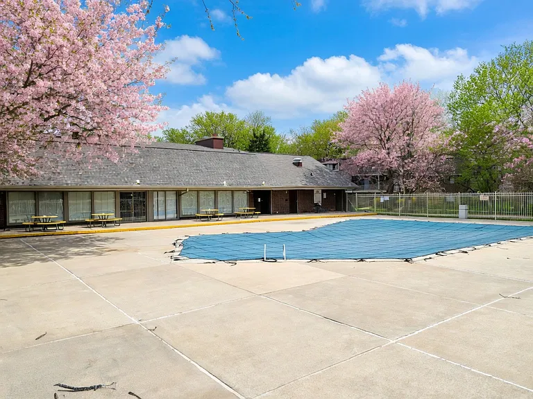 204 E Bailey Rd #D — Photo 12