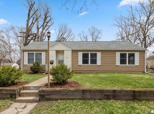 301 E Melbourne Ave, Peoria, IL 61603