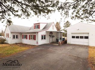 150 Middletown Rd, Waterford, NY 12188