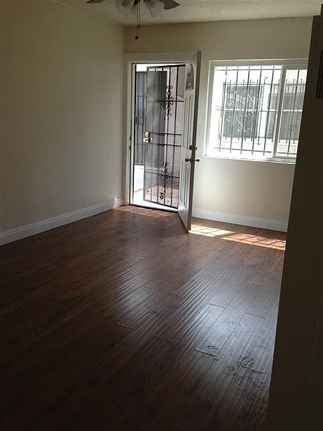 2nd image of 10310 S Broadway APT 6