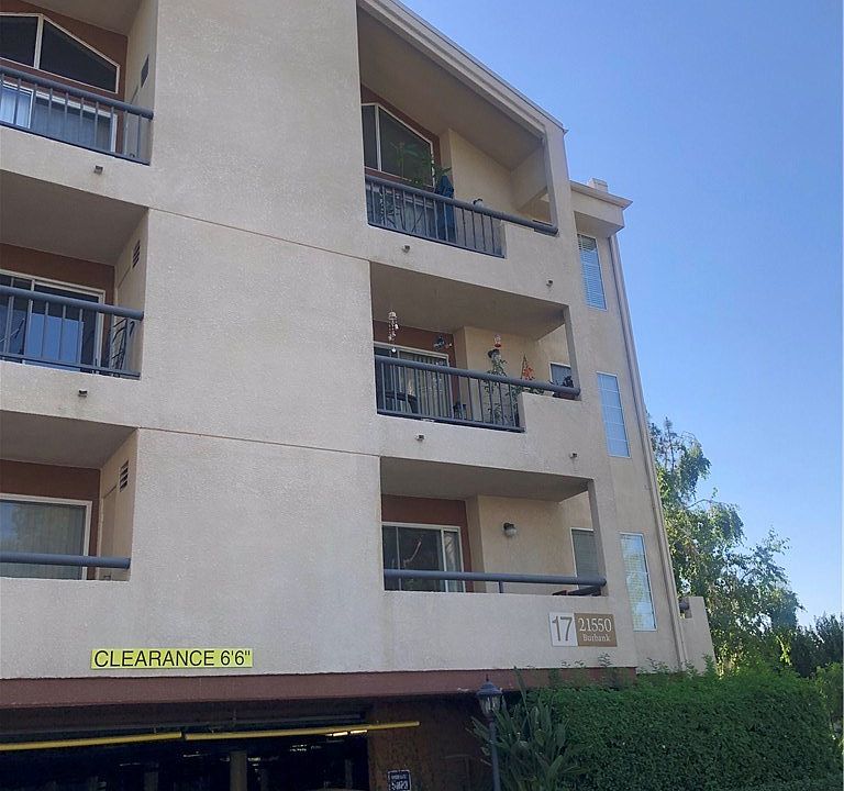 2nd image of 21550 Burbank Blvd APT 308