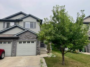 16 Wellington Pl, Fort Saskatchewan, AB T8L0G2