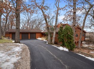 1606 W August Ln, McHenry, IL 60051