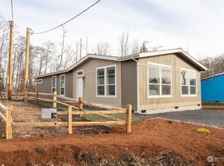 4955 Highland Dr, Blaine, WA 98230