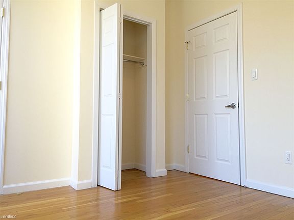 132 Norman Avenue #3L(4)