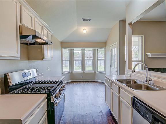 2nd image of 111 Meadowside Dr