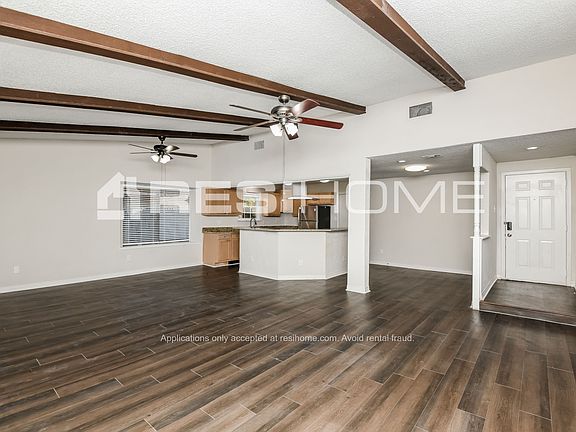 4th image of 412 Bodart Ln