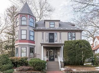 27 Albion St, Newton, MA 02459