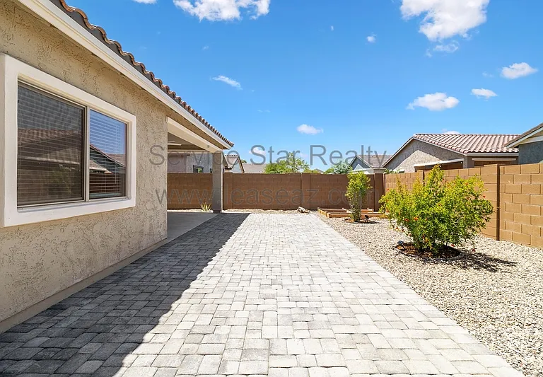 2766 E Rimrock Dr — Photo 22