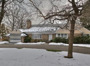 2 Hillside Rd, Bronxville, NY 10708