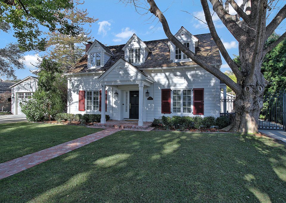 1st image of 1457 Mercer Ave