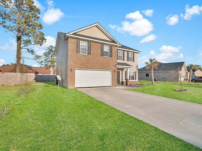 1404 Evergreen Trl — Photo 2