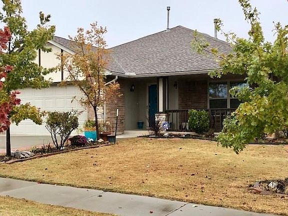 3rd image of 1008 Cimarron Creek Dr