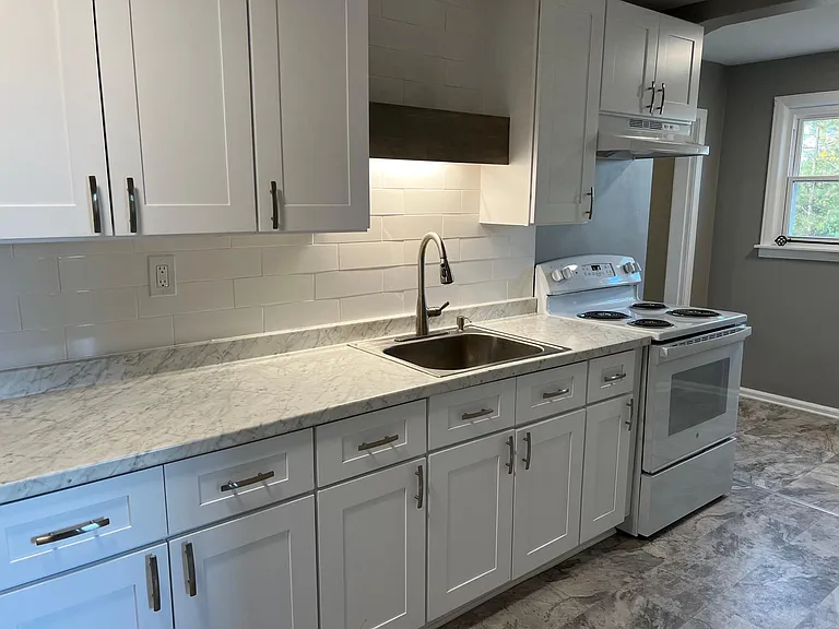 235 Angola St #1 — Photo 3