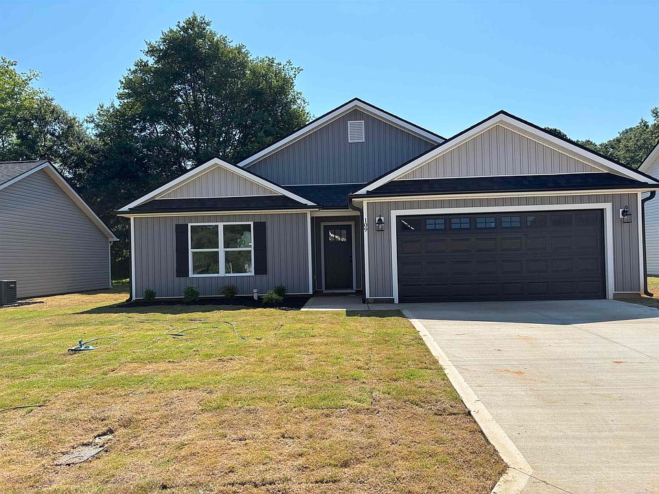1st image of 109 Addison Creek Ln