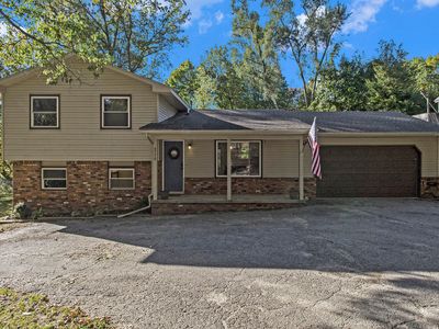8770 Pettysville Rd, Pinckney, MI, 48169
